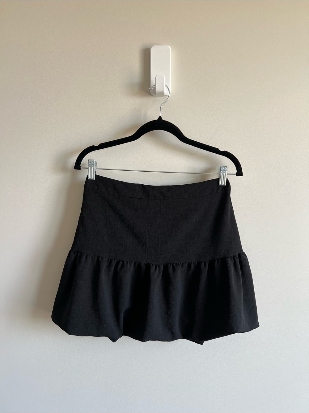 Only Black Bubble Mini Skirt Women’s S